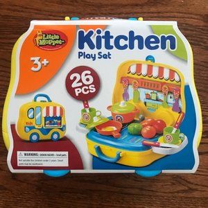 KITCHEN PLAYSET WITH CARRYING CASE, FOOD TRUCK W/WHEELS 26 PCS, LITTLE MOPPET